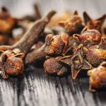 chiodi di garofano assoluta